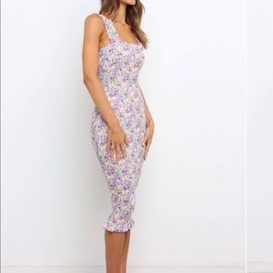 Petal and Pup purple floral ruched midi dress. Never worn with tags